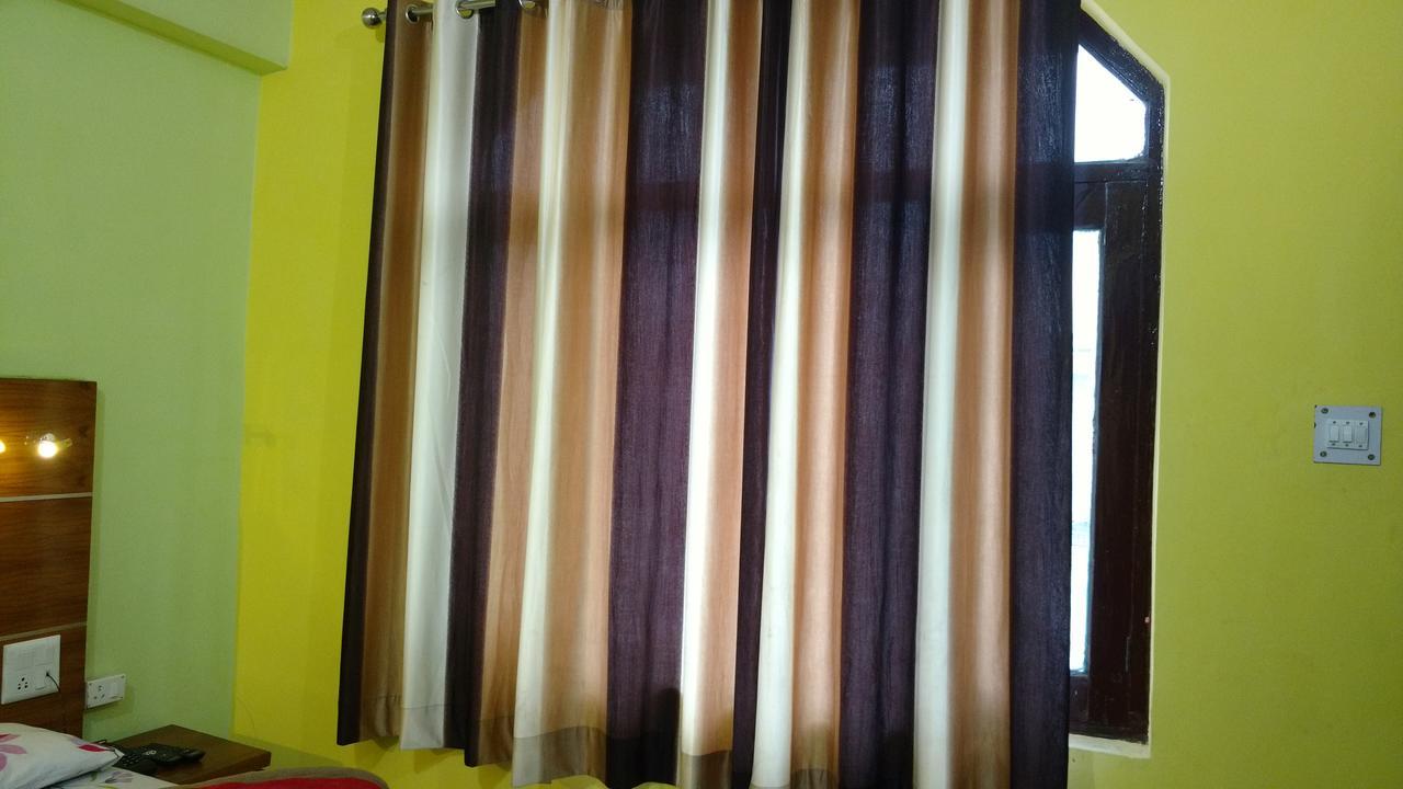 Hotel Brahma Kamal Joshimath Exterior photo